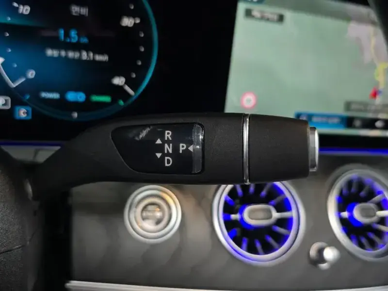 2023 Mercedes-Benz E-Класс с пробегом 33 233 км