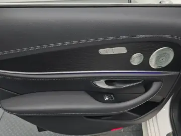 2023 Mercedes-Benz E-Класс с пробегом 33 233 км
