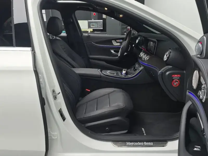2023 Mercedes-Benz E-Класс с пробегом 33 233 км