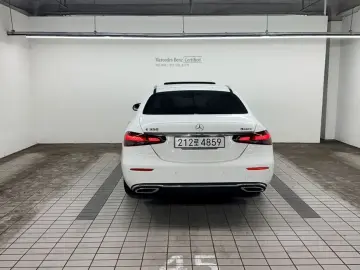2022 Mercedes-Benz E-Класс с пробегом 35 929 км