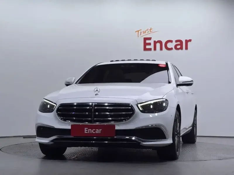 2022 Mercedes-Benz E-Класс с пробегом 90 341 км
