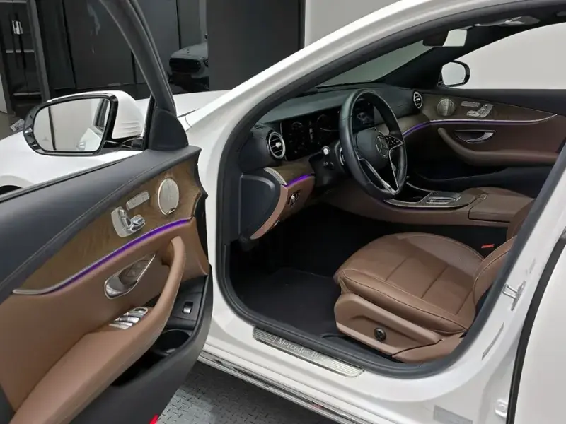 2022 Mercedes-Benz E-Класс с пробегом 90 341 км