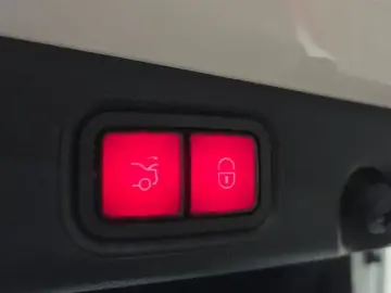 2022 Mercedes-Benz E-Класс с пробегом 90 341 км