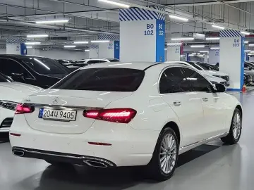 2022 Mercedes-Benz E-Класс с пробегом 39 025 км