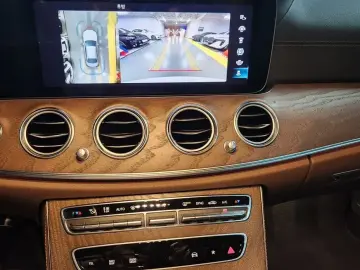 2022 Mercedes-Benz E-Класс с пробегом 39 025 км