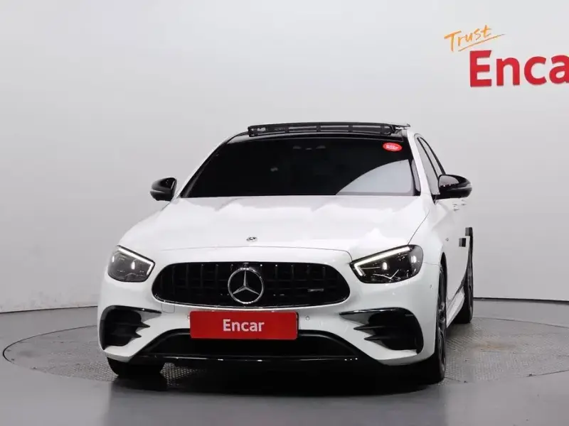 2023 Mercedes-Benz E-Класс с пробегом 44 233 км