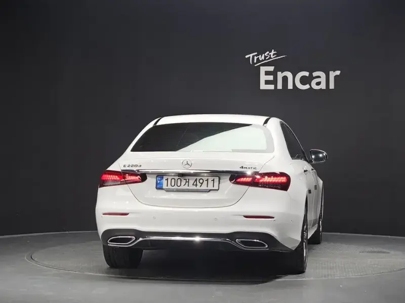 2021 Mercedes-Benz E-Класс с пробегом 64 157 км