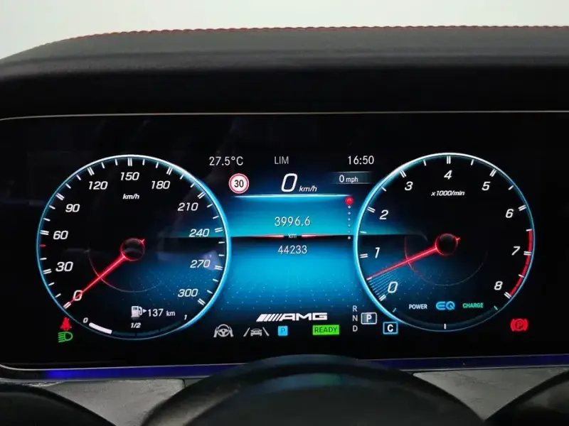 2023 Mercedes-Benz E-Класс с пробегом 44 233 км