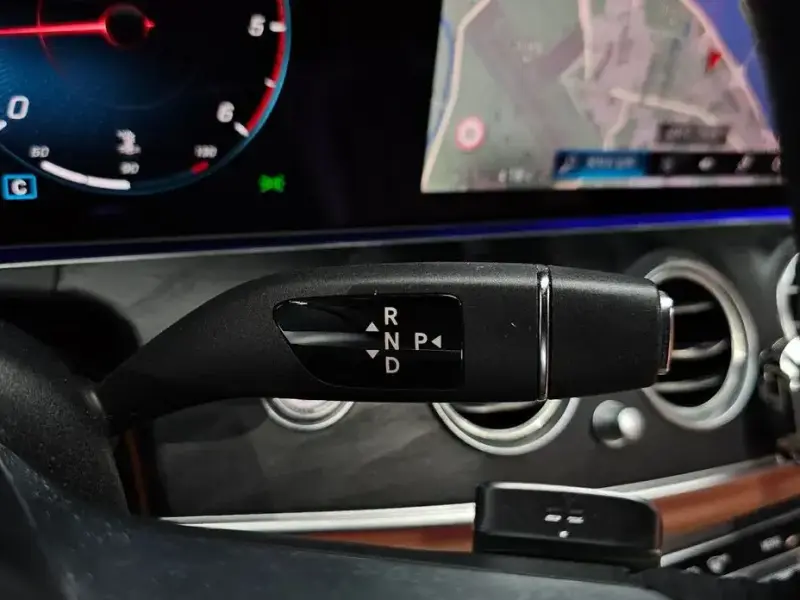 2021 Mercedes-Benz E-Класс с пробегом 64 157 км