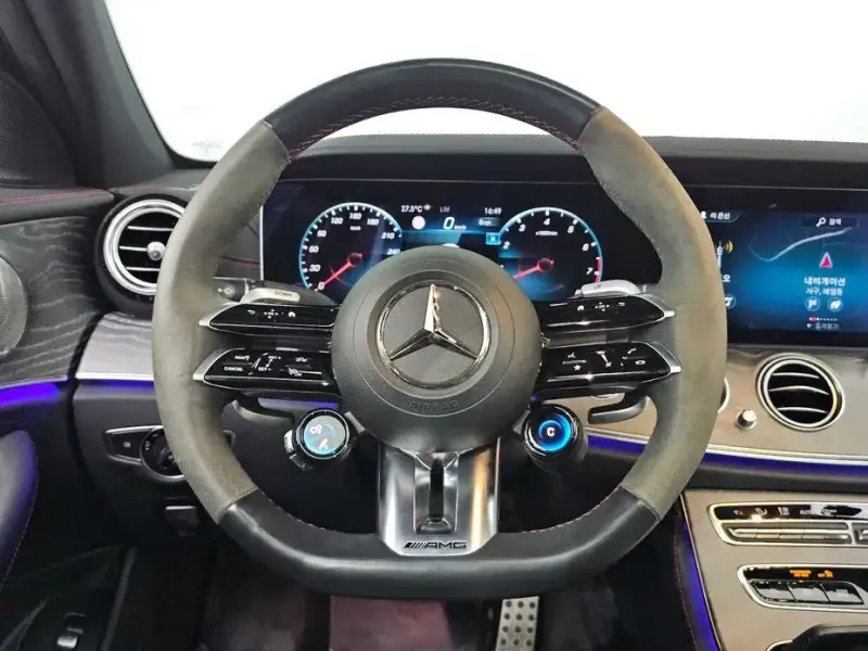 2023 Mercedes-Benz E-Класс с пробегом 44 233 км
