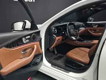 2021 Mercedes-Benz E-Класс с пробегом 64 157 км
