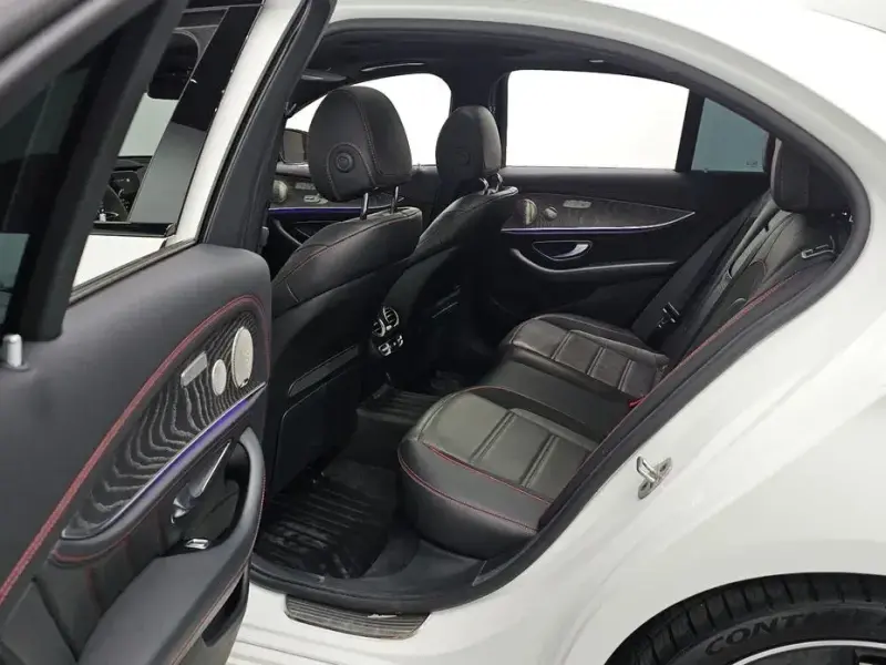 2023 Mercedes-Benz E-Класс с пробегом 44 233 км