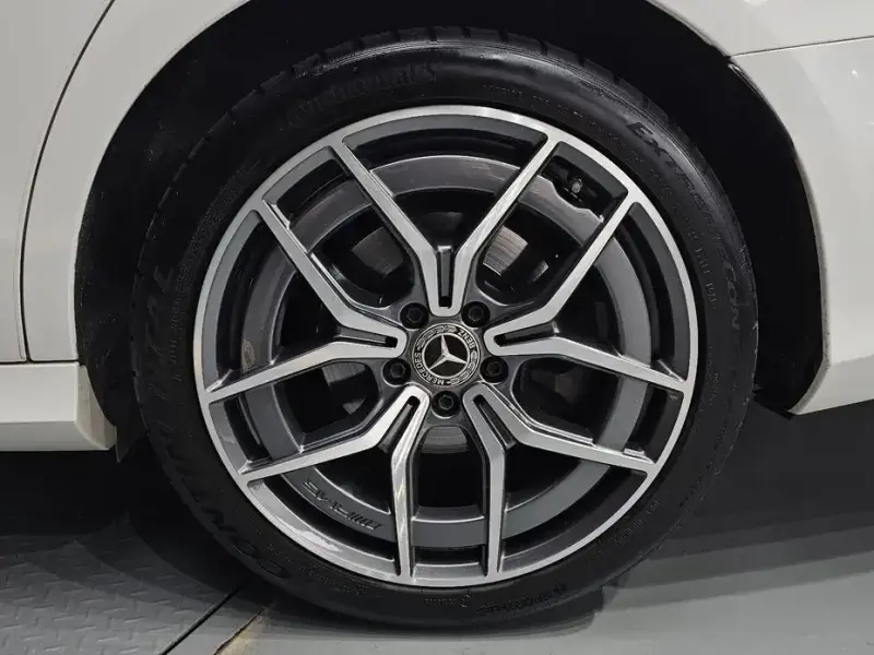 2021 Mercedes-Benz E-Класс с пробегом 64 157 км