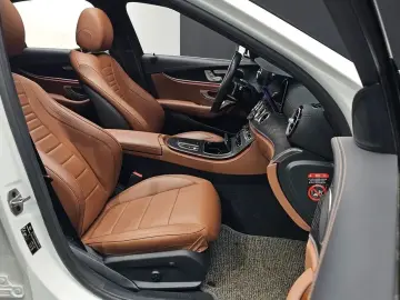 2021 Mercedes-Benz E-Класс с пробегом 64 157 км