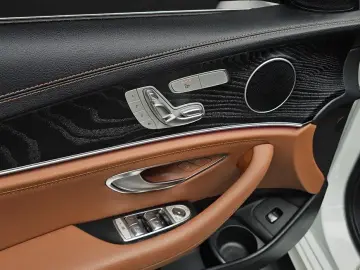 2021 Mercedes-Benz E-Класс с пробегом 64 157 км