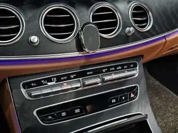 2021 Mercedes-Benz E-Класс с пробегом 64 157 км