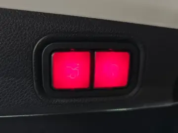 2021 Mercedes-Benz E-Класс с пробегом 64 157 км