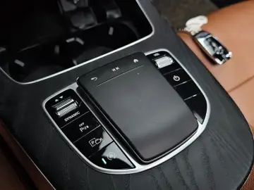 2021 Mercedes-Benz E-Класс с пробегом 64 157 км