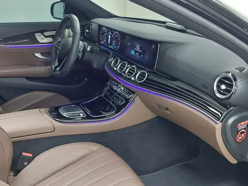 2023 Mercedes-Benz E-Класс с пробегом 40 320 км