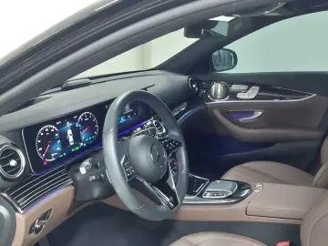 2023 Mercedes-Benz E-Класс с пробегом 40 320 км