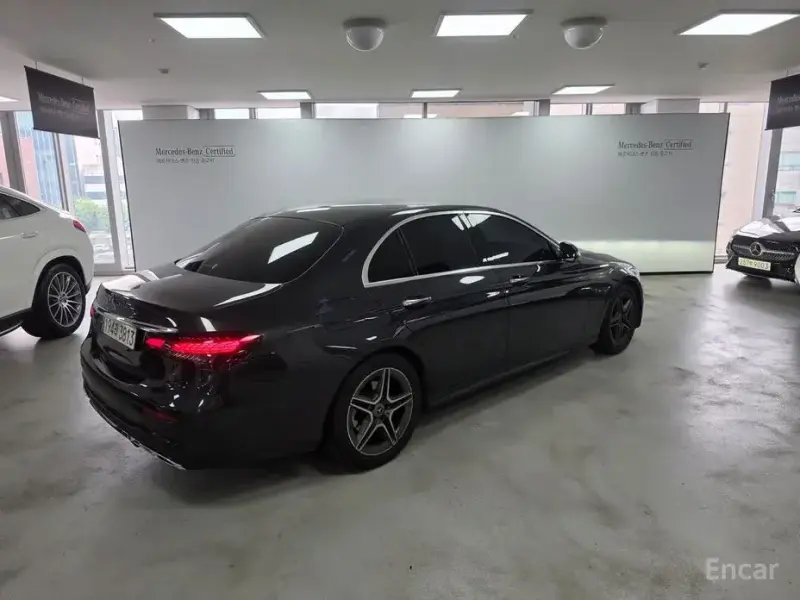 2022 Mercedes-Benz E-Класс с пробегом 58 886 км