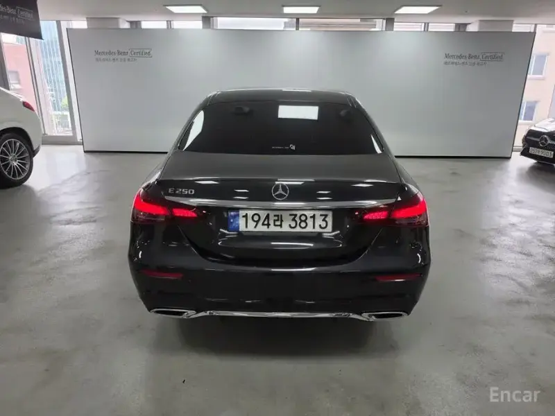 2022 Mercedes-Benz E-Класс с пробегом 58 886 км