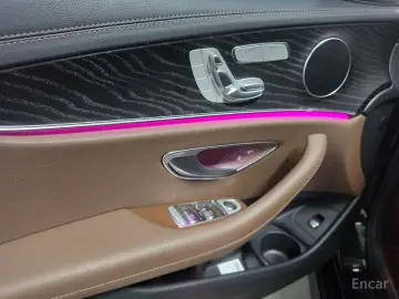 2022 Mercedes-Benz E-Класс с пробегом 58 886 км