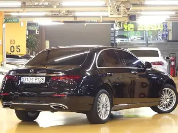 2023 Mercedes-Benz E-Класс с пробегом 15 500 км