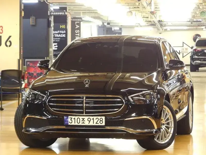2023 Mercedes-Benz E-Класс с пробегом 15 500 км