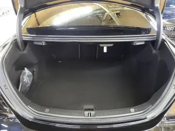 2023 Mercedes-Benz E-Класс с пробегом 15 500 км