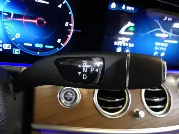 2023 Mercedes-Benz E-Класс с пробегом 15 500 км