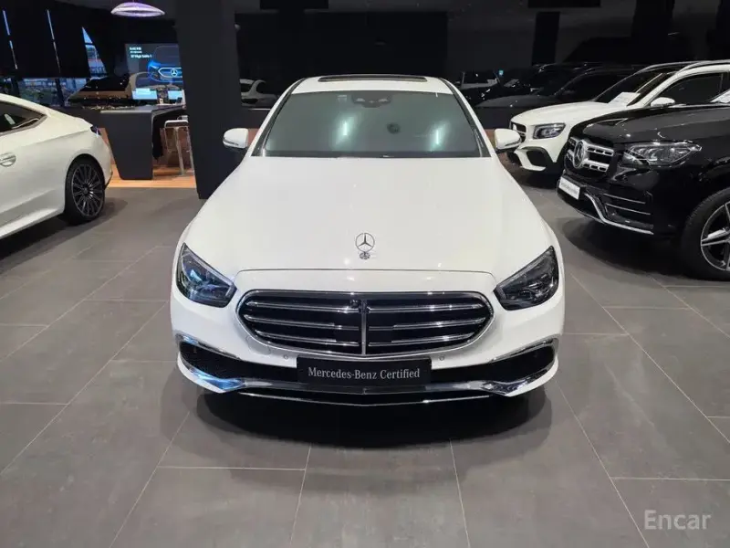 2022 Mercedes-Benz E-Класс с пробегом 49 157 км