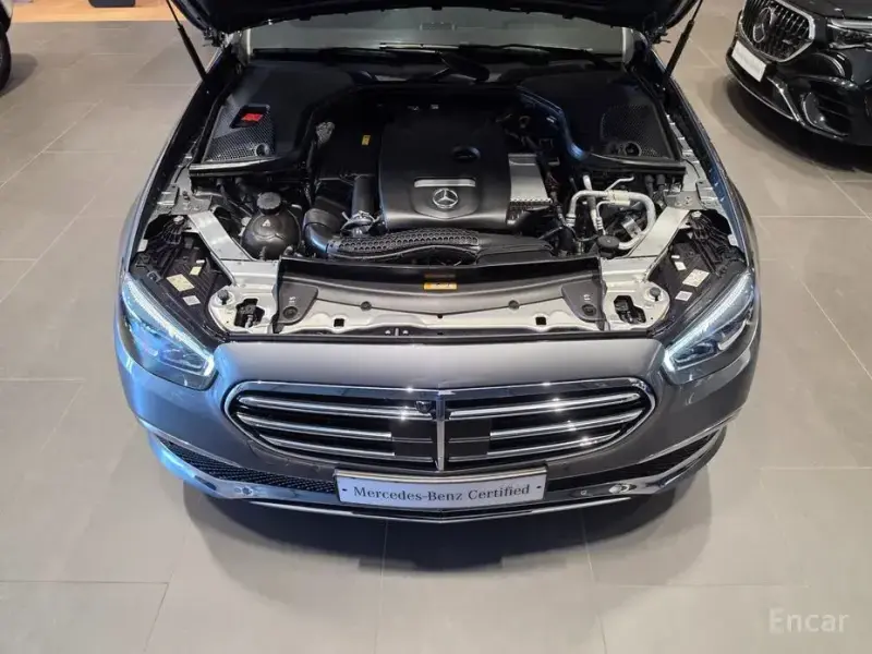 2023 Mercedes-Benz E-Класс с пробегом 33 961 км