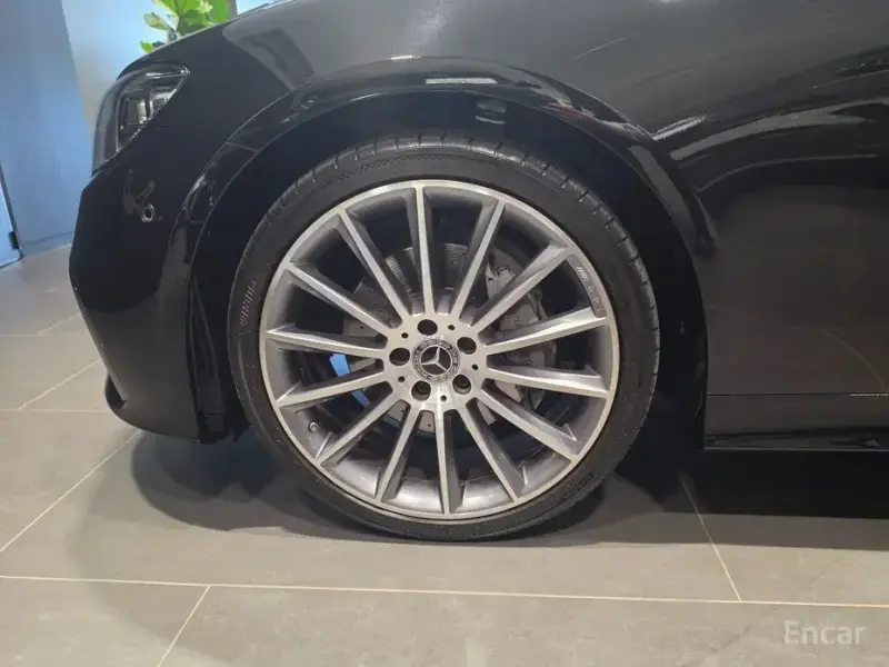 2023 Mercedes-Benz E-Класс с пробегом 71 306 км