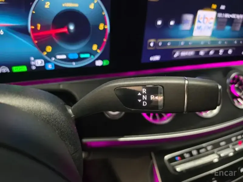 2023 Mercedes-Benz E-Класс с пробегом 71 306 км