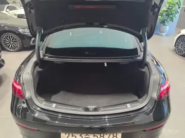 2023 Mercedes-Benz E-Класс с пробегом 71 306 км