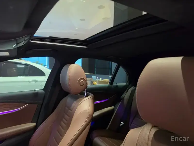 2022 Mercedes-Benz E-Класс с пробегом 43 496 км