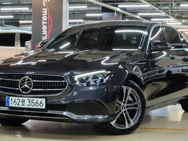 2023 Mercedes-Benz E-Класс с пробегом 16 664 км