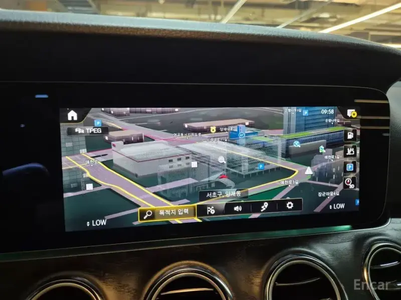 2023 Mercedes-Benz E-Класс с пробегом 16 664 км