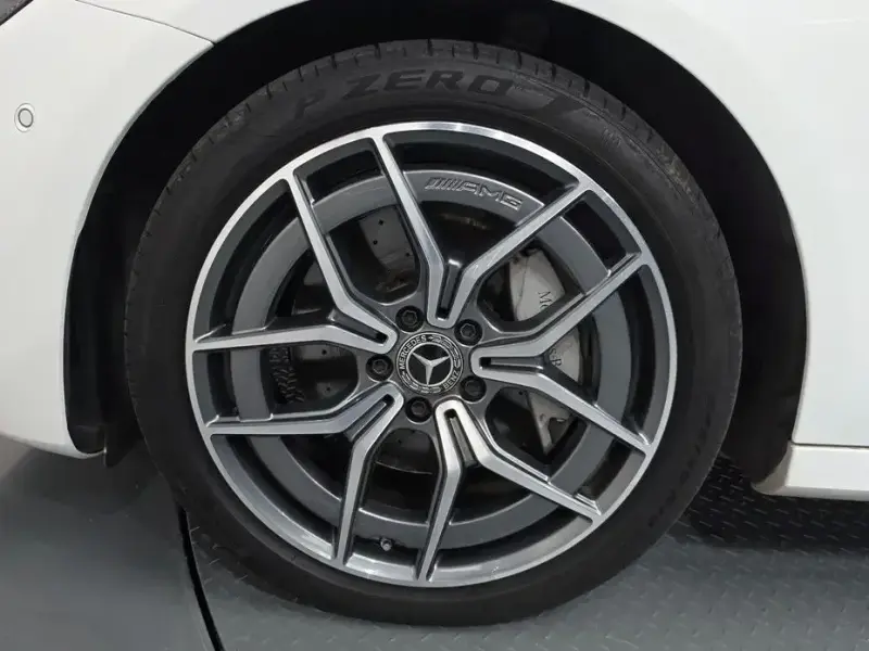 2022 Mercedes-Benz E-Класс с пробегом 25 918 км