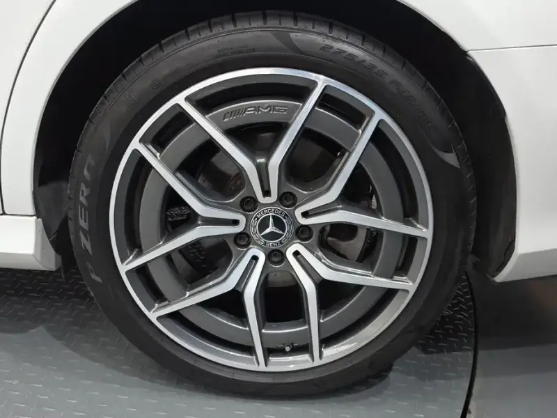 2022 Mercedes-Benz E-Класс с пробегом 25 918 км