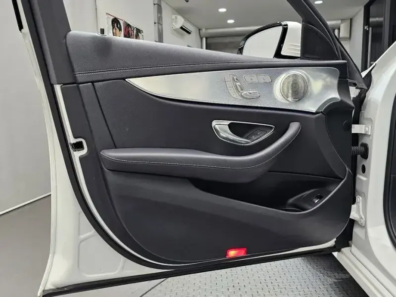 2021 Mercedes-Benz E-Класс с пробегом 95 354 км