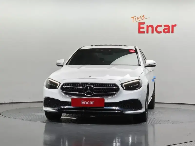 2023 Mercedes-Benz E-Класс с пробегом 51 588 км