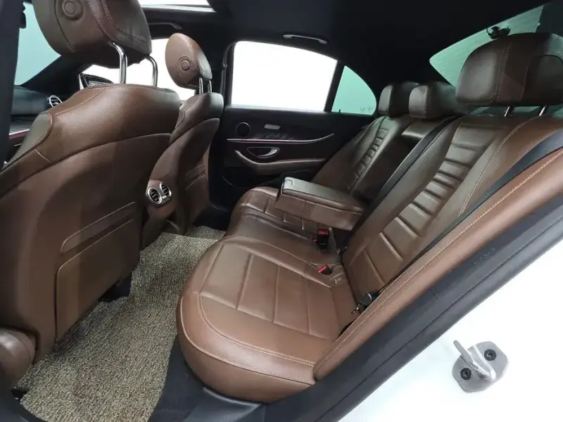 2023 Mercedes-Benz E-Класс с пробегом 51 588 км