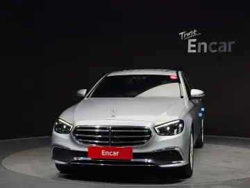 2022 Mercedes-Benz E-Класс с пробегом 61 712 км