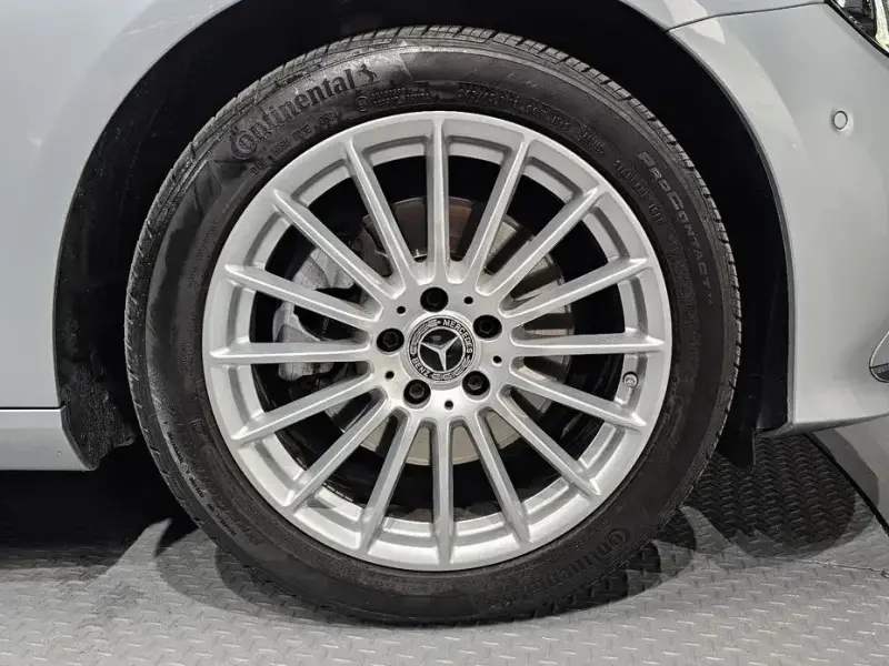 2022 Mercedes-Benz E-Класс с пробегом 61 712 км