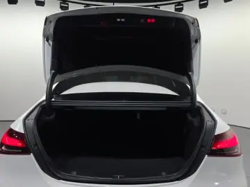 2023 Mercedes-Benz E-Класс с пробегом 51 588 км
