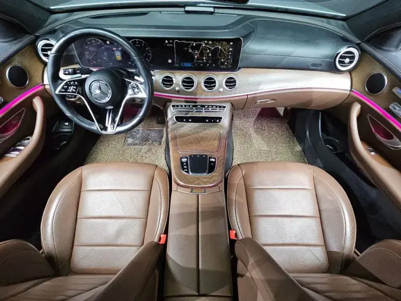 2022 Mercedes-Benz E-Класс с пробегом 61 712 км