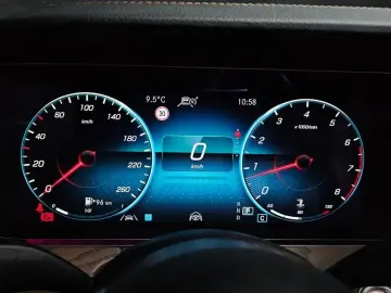 2022 Mercedes-Benz E-Класс с пробегом 61 712 км