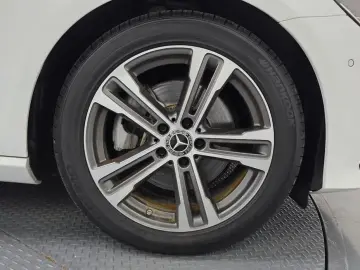 2023 Mercedes-Benz E-Класс с пробегом 51 588 км